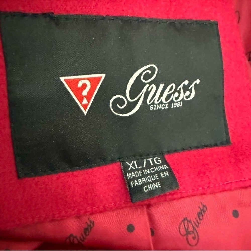 Guess Jacket Size XLarge - Picture 3 of 3